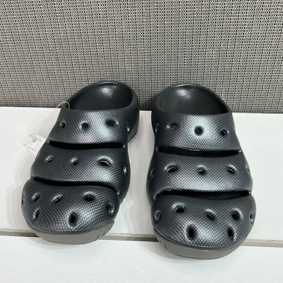 Keen Shoes Men's Sz 12 Slip On Clogs Sandals Yogui Graphite Gray/Black - Picture 2 of 8